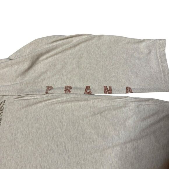PrAna Men's Beige Long Sleeve Crew Neck T-Shirt Spell Out Sleeve Size XXL - Picture 4 of 8